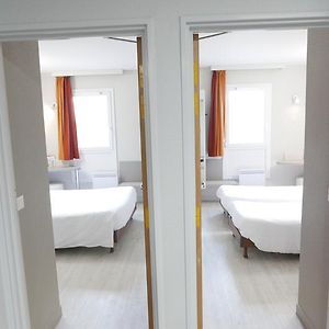 Chambre Adjacente